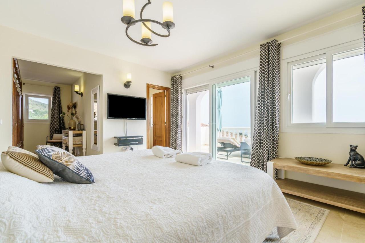 מיחאס Villa Mirador De Valtocado מראה חיצוני תמונה